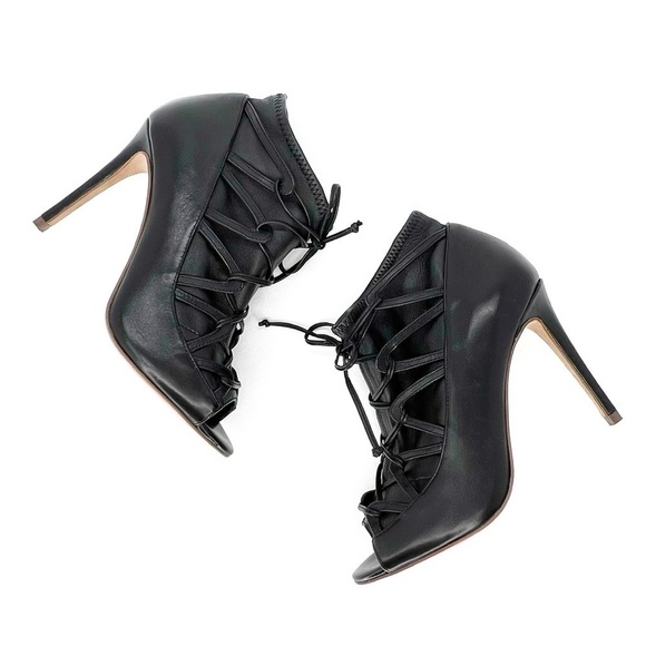 Elie Tahari Orin Heeled Booties Size 6.5 Black Leather Peep Toe Laced EUC - Picture 2 of 13